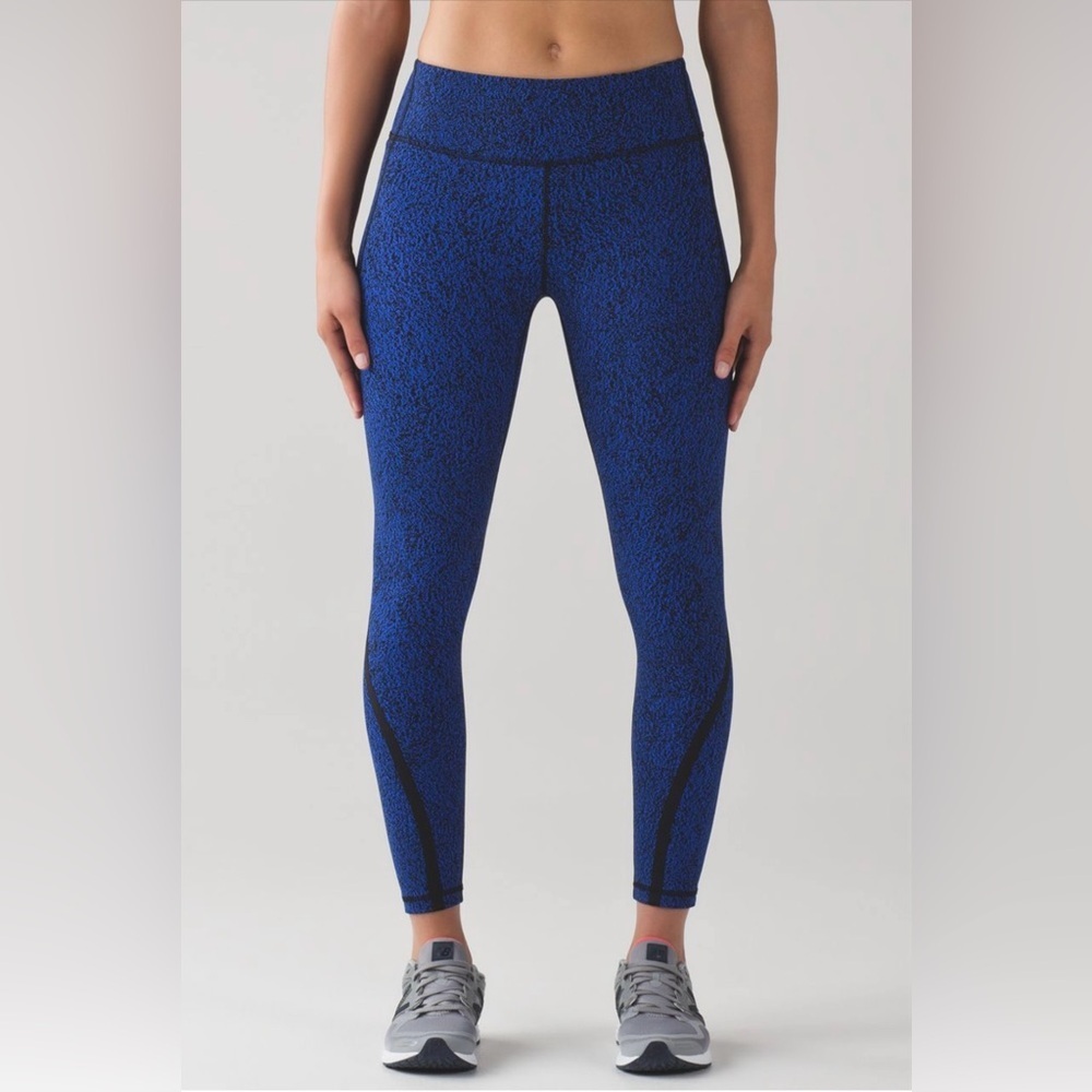 Lululemon On Track Tight Circuit Cerulean Blue Black / Black